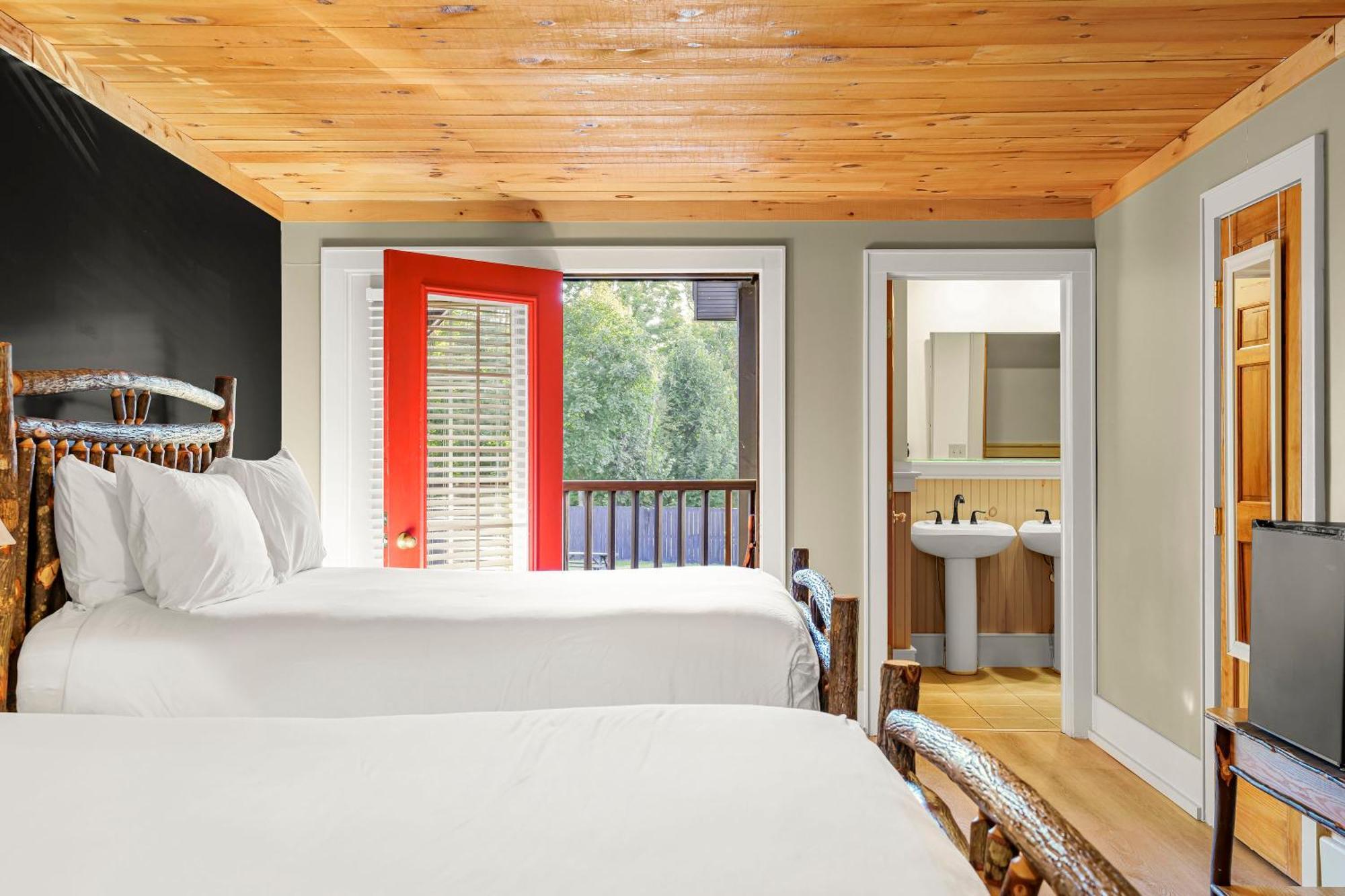 The Alpine Lodge North Creek Экстерьер фото